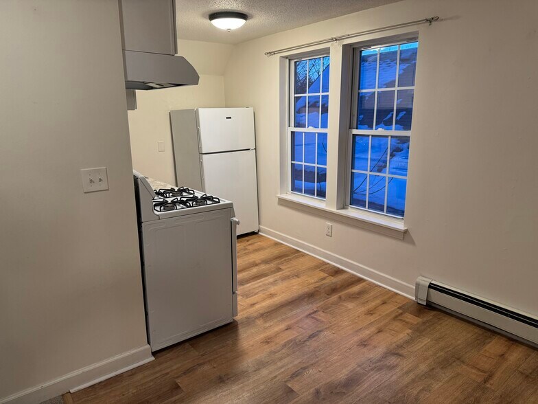 Kitchen - great natural light - 1369 Saint Clair Ave