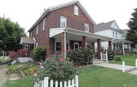 Building Photo - 389 Hill St