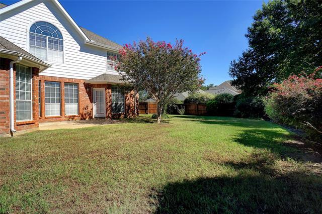 Building Photo - 1307 Normandy Dr