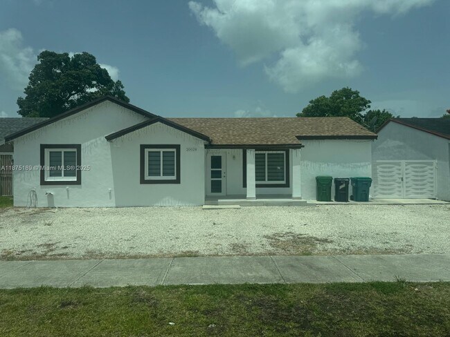 Primary Photo - 20028 SW 124th Pl