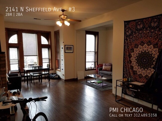 Building Photo - 2141 N Sheffield Ave