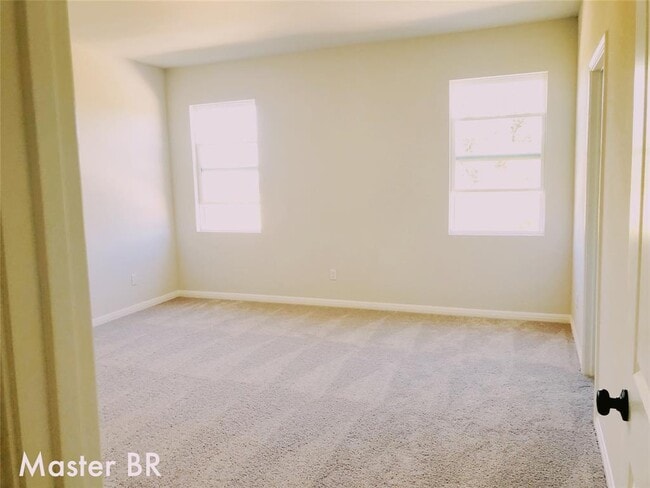 Building Photo - 2536 Acoma Ln