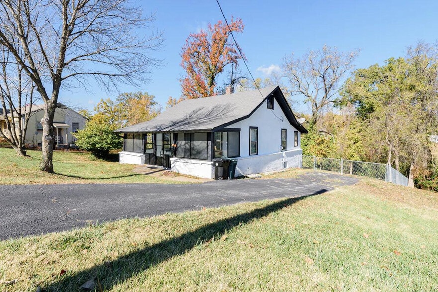 Building Photo - 257 Gordon Ave