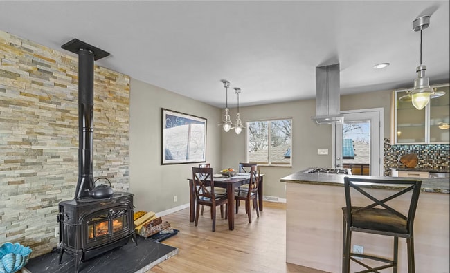 Building Photo - 4555 Brookfield Dr