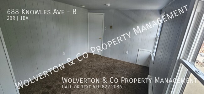 Building Photo - Large 2 bedroom, 1 Bath 2nd Floor Unit Ava...