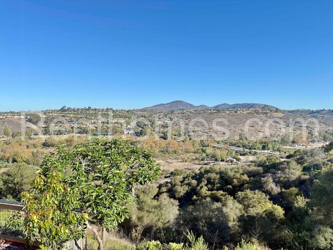 Building Photo - 8948 Capcano Rd