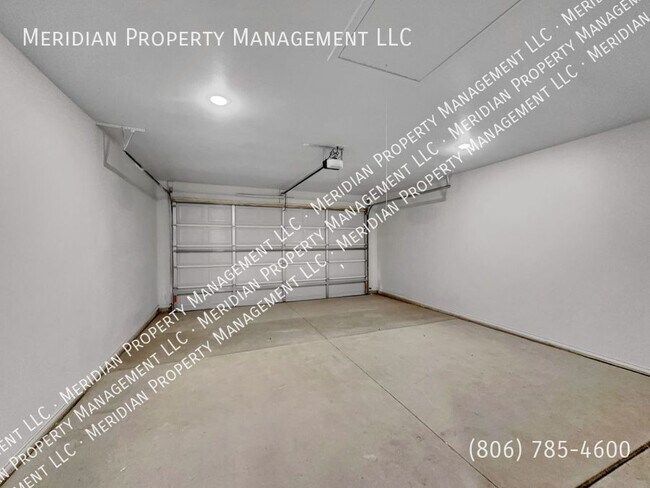 Building Photo - 5825 Urbana Pl