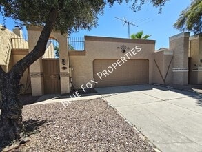 Building Photo - 3049 Avenida Destino