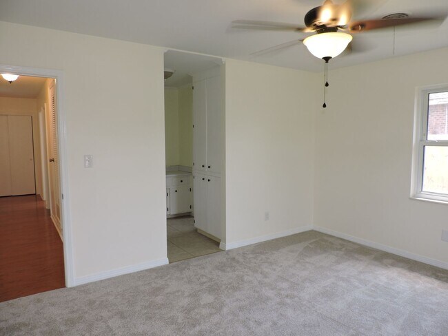 Building Photo - Nice home in Northeast Pensacola!
