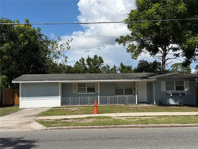 Building Photo - 6241 Balboa Dr