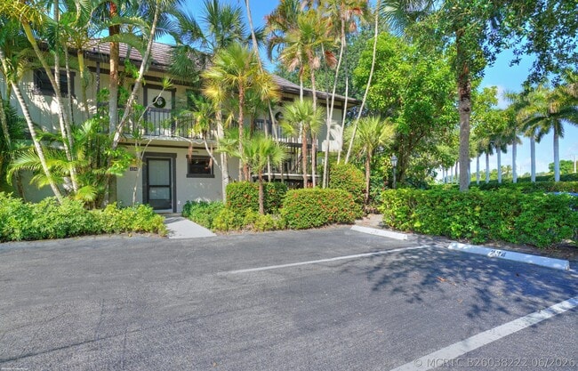 Building Photo - 13334 Polo Club Rd