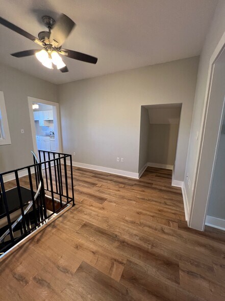 Building Photo - 21 Farrington Ave