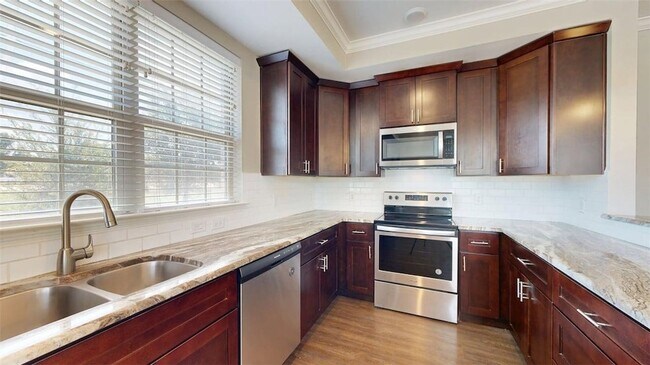 Building Photo - 2027 Harvey Mitchell Pkwy S