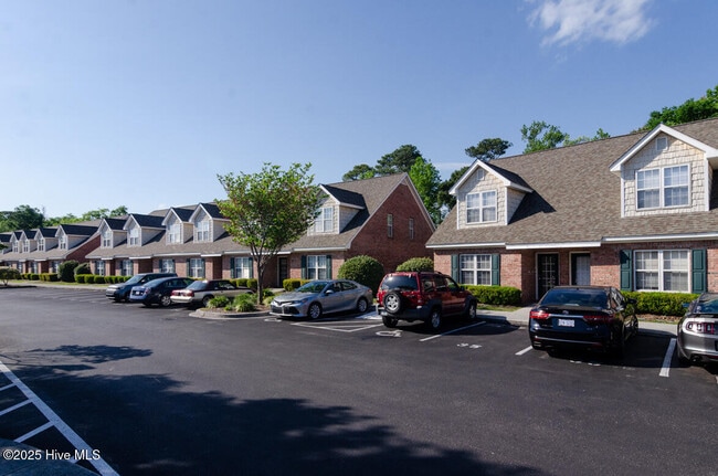 Building Photo - 4804 College Rd