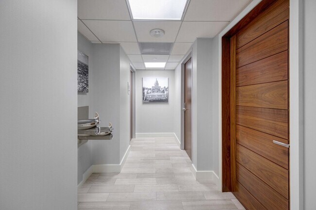 Primary Photo - Apartment for Rent