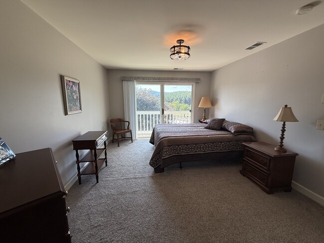 Building Photo - 119 Birkdale Ct