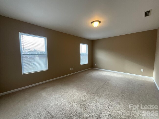 Building Photo - 3830 Broadview Lane