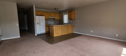 Building Photo - 1257 N 575 W