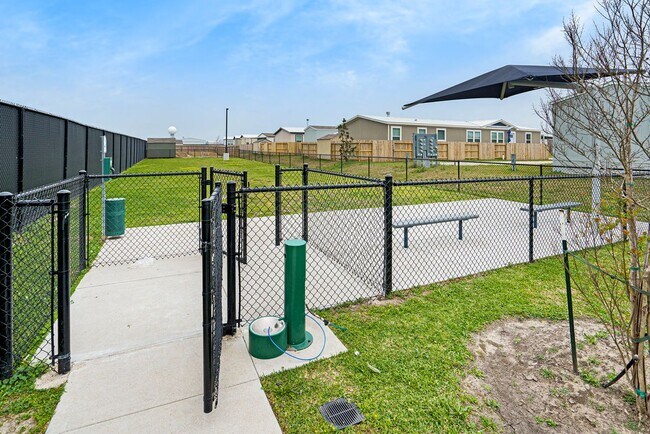 Building Photo - 151 Piper Path