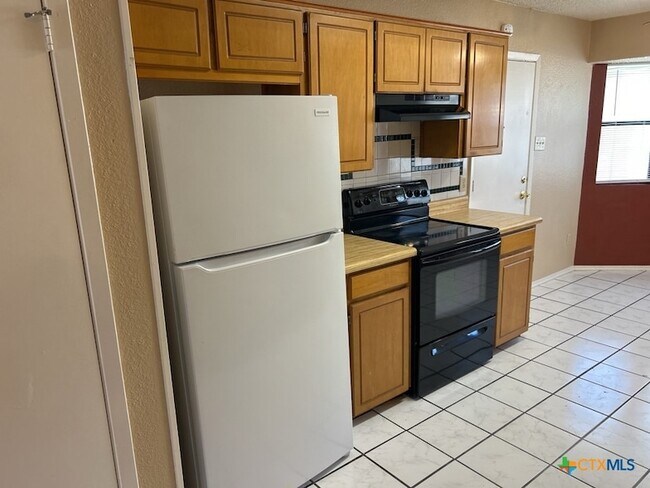 Building Photo - 4403 Jana Dr