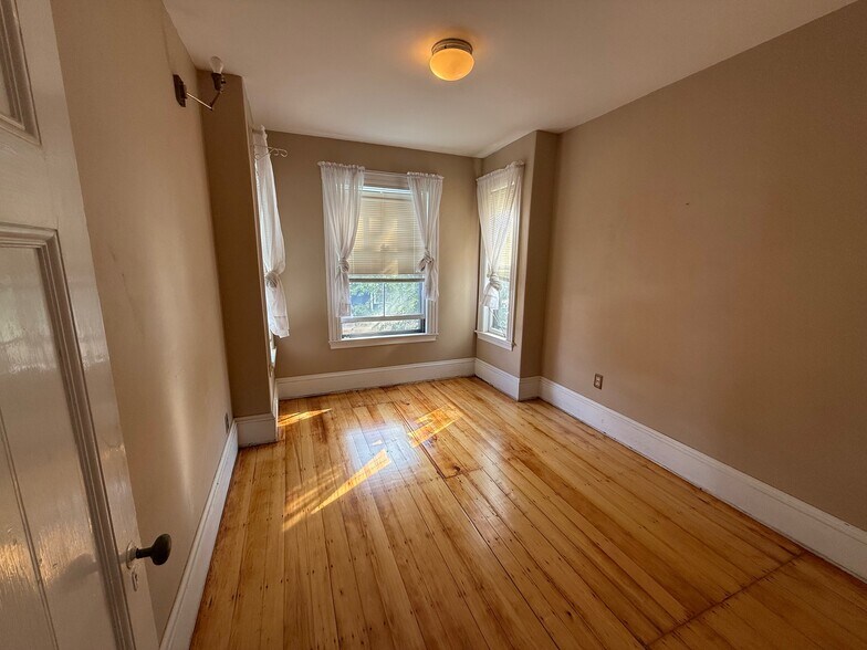 Building Photo - 57 Rindge Ave