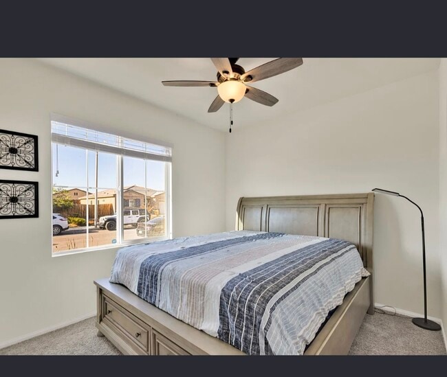 Building Photo - 11958 Gaines Ct