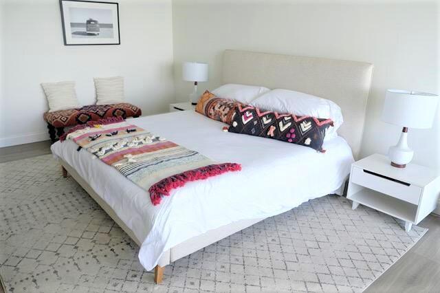 Building Photo - 5380 N Ocean Dr