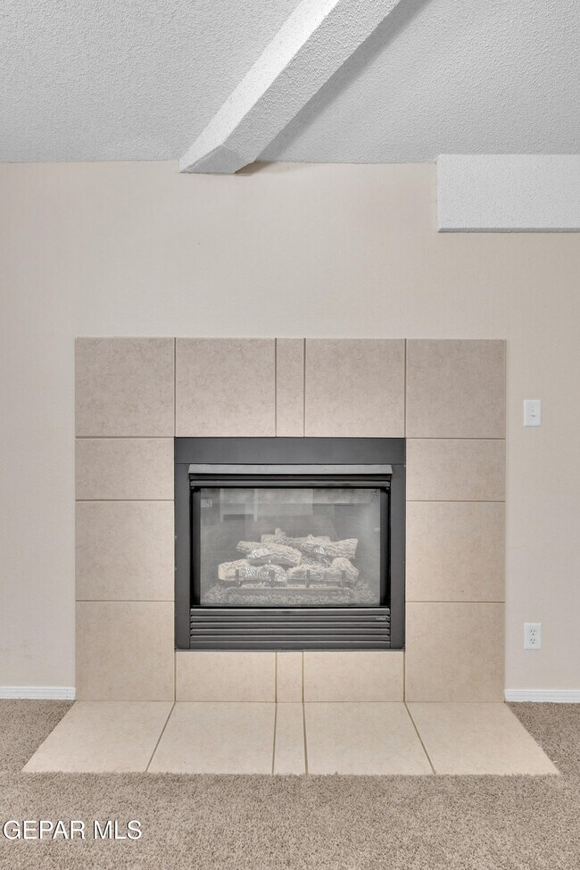 Building Photo - 12521 Paseo Alegre Dr