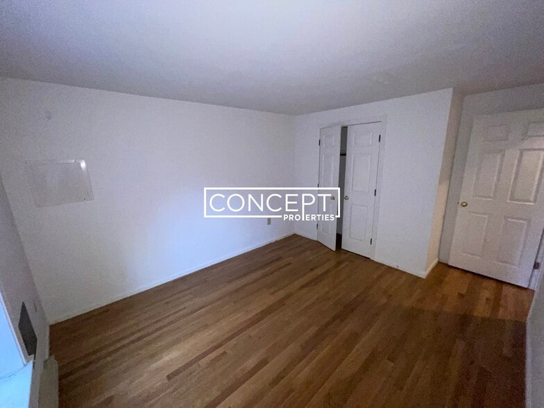 Building Photo - 1742 Washington St