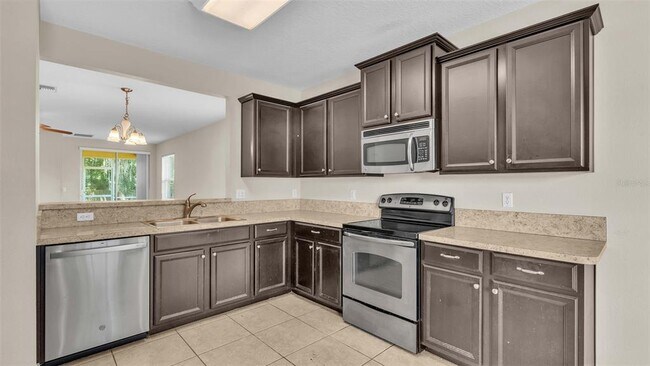 Building Photo - 6838 Glenbrook Dr