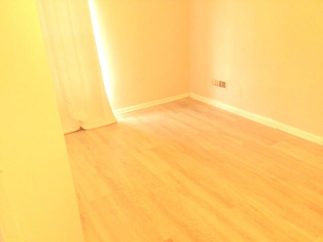 Building Photo - 8518 S Givins Ct