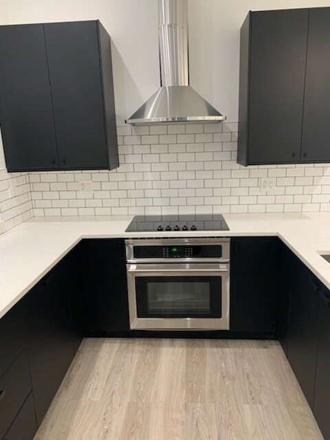 Kitchen - New Appliances - 18 W Ontario St