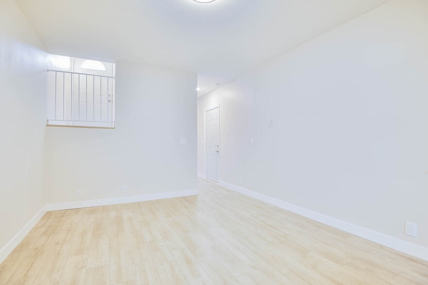 Bonus Area - 7704 S 25th St