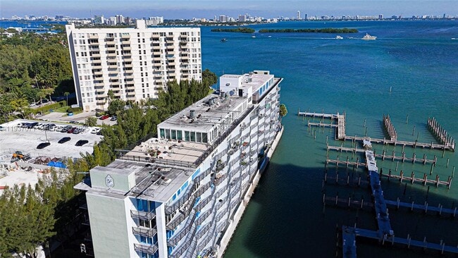 Building Photo - 770 NE 69th St