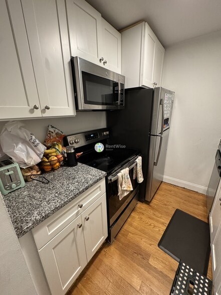 Building Photo - 776 Columbus Ave