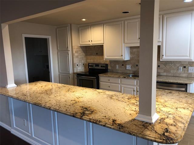 Building Photo - 10172 Wandering Way St