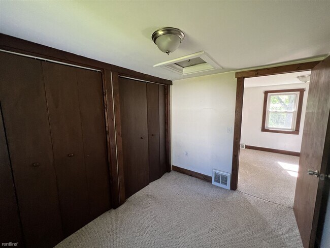 Building Photo - 2 br, 1 bath House - 24 Coolidge Street B
