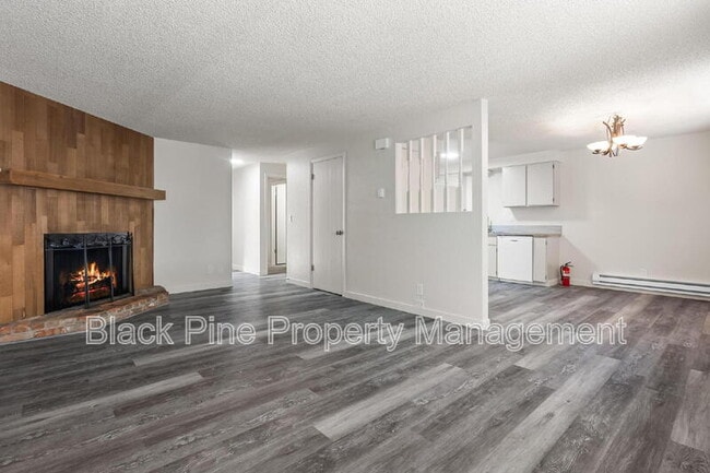 Building Photo - 10507 W Irving Ct