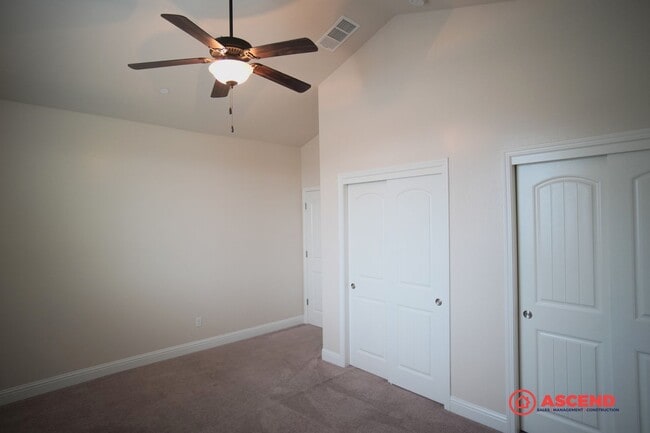 Building Photo - Remarkable 4 Bedroom Home With Office!