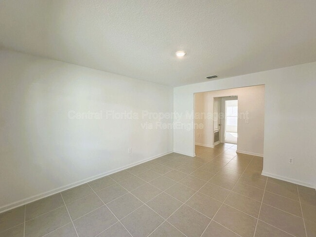 Building Photo - 3489 Chinotto Dr