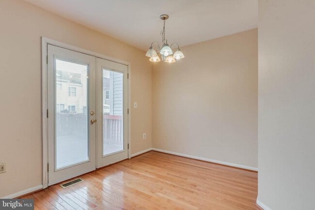Building Photo - 201 St Michaels Cir