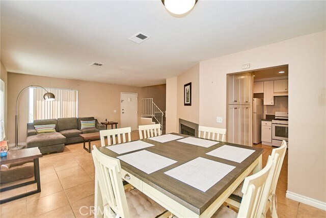 Building Photo - 1100 Cleghorn Dr