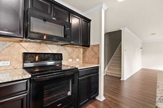 Building Photo - 9311 Sandyford Ct