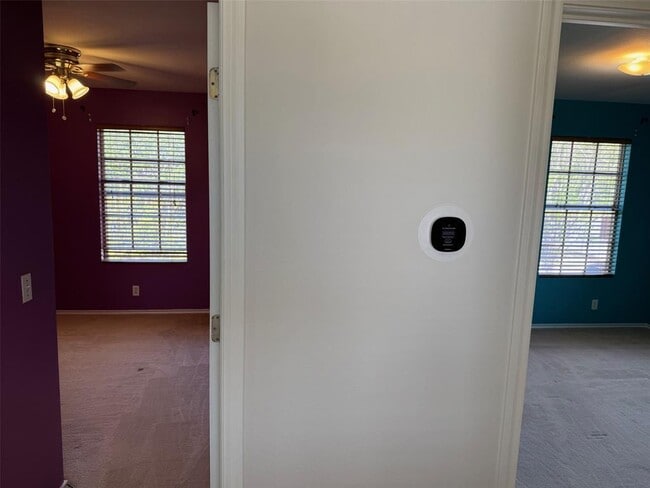 Building Photo - 111 Mist Flower Dr