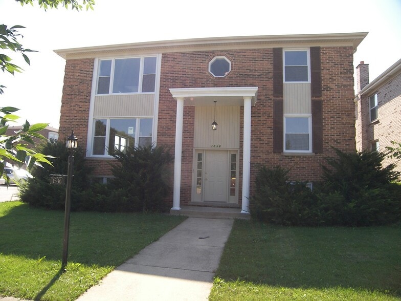 Second Floor Unit - 1536 S Mannheim Rd