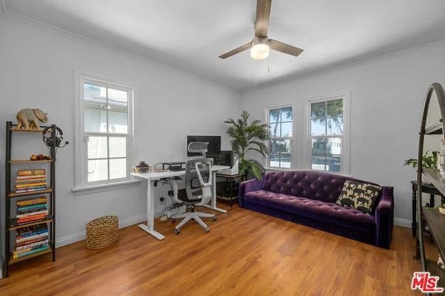 Building Photo - 612 W 105th St