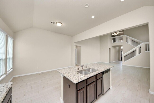 Building Photo - 32903 Silver Mdw Wy