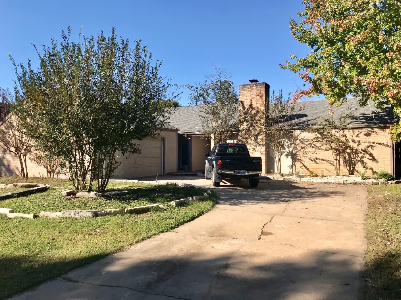 Building Photo - 15918 Red Willow Dr