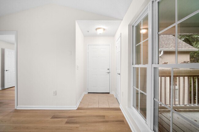 Building Photo - H36/G101