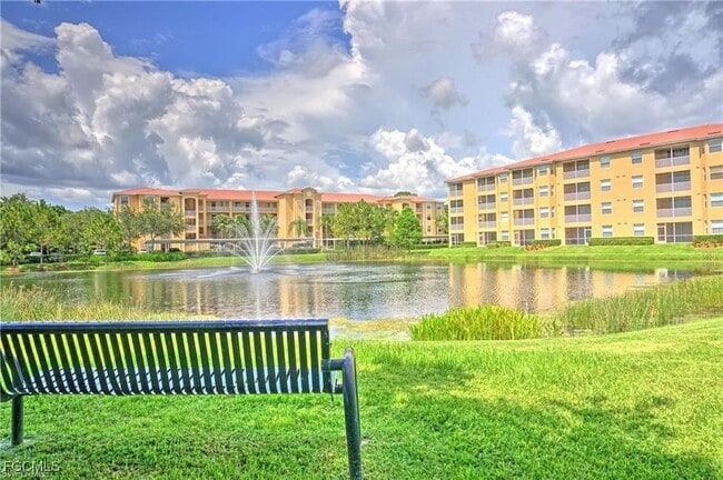 Building Photo - 8270 Pathfinder Loop